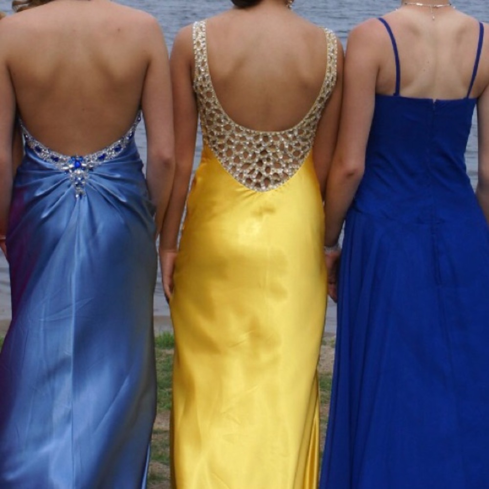 Faviana Yellow prom dress with beautiful silver beading